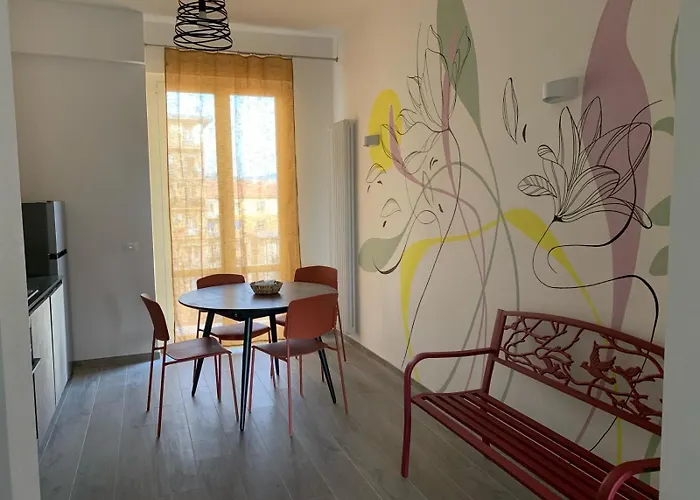Greenpeak, 2 Bedrooms & 2 Baths